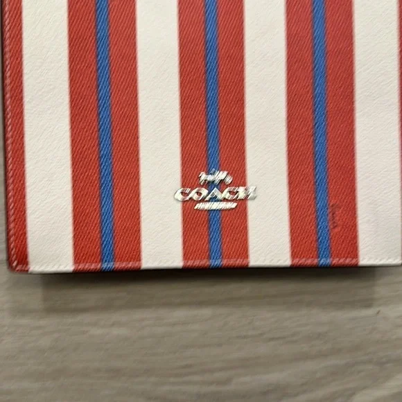 CoachDYLAN TOTE BAG WITH STRIPE PRINT